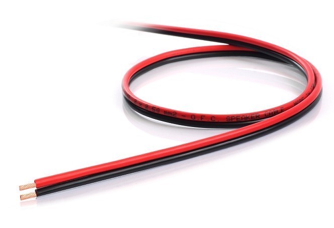 Cables y Conectores: Pinza cocodrilo aislada 27mm roja